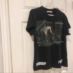 Selling authentic OFF-WHITE T-shirt